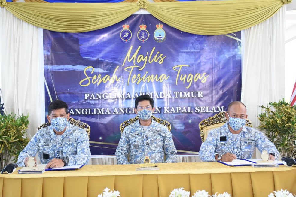 Change of Command ceremony between  Vice-Admiral Dato' Pahlawan Syed Zahrul Putra bin Syed Abdullah (Left) and Vice-Admiral Dato' Sabri bin Zali (Right).